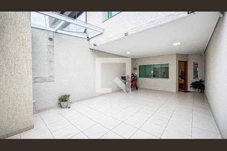 Casa à venda com 161m², 3 quartos e 4 vagasGaragem