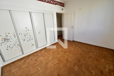 Apartamento à venda com 127m², 3 quartos e 1 vagaQuarto 2