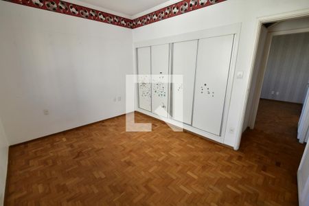 Apartamento à venda com 127m², 3 quartos e 1 vagaQuarto 2