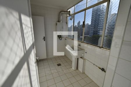 Apartamento à venda com 127m², 3 quartos e 1 vagaÁrea de Serviço