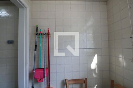 Apartamento para alugar com 70m², 2 quartos e 1 vagaÁrea de Serviço