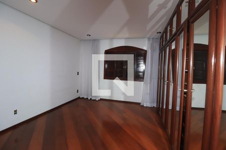 Quarto Suíte de casa à venda com 3 quartos, 300m² em Vila Fernandes, São Paulo