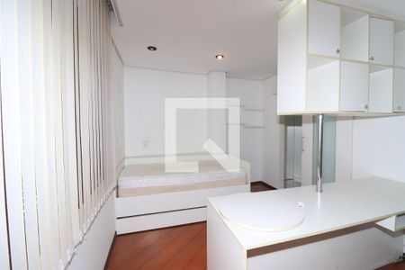 Quarto 2 - Suíte de casa à venda com 3 quartos, 300m² em Vila Fernandes, São Paulo