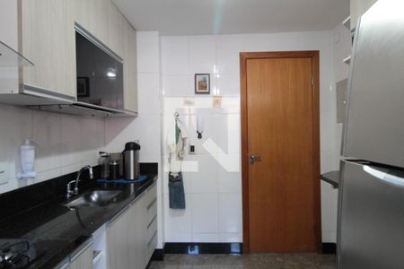 Apartamento à venda com 134m², 3 quartos e 3 vagasCozinha