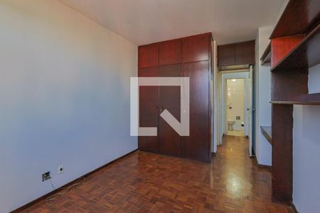Apartamento à venda com 135m², 3 quartos e 1 vaga Apartamento à venda com 135m², 3 quartos e 1 vagaQuarto 4