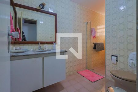 Apartamento à venda com 135m², 3 quartos e 1 vaga Apartamento à venda com 135m², 3 quartos e 1 vagaQuarto 4