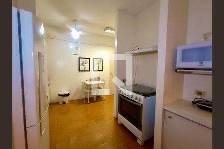 Apartamento para alugar com 244m², 3 quartos e 1 vagaCopa / Cozinha 