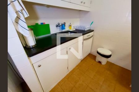 Apartamento para alugar com 244m², 3 quartos e 1 vagaCopa / Cozinha 