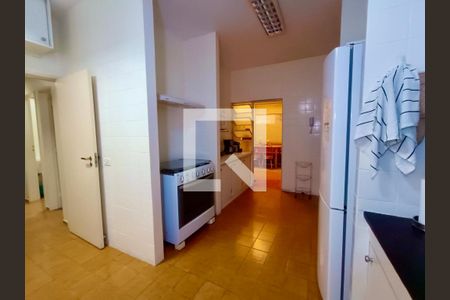 Apartamento para alugar com 244m², 3 quartos e 1 vagaCopa / Cozinha 