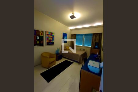 Apartamento para alugar com 244m², 3 quartos e 1 vagaQuarto 2