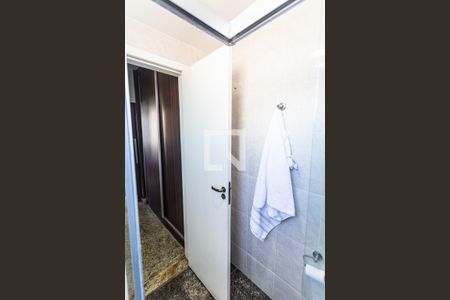 Apartamento à venda com 140m², 4 quartos e 2 vagasBanheiro da Suíte 1