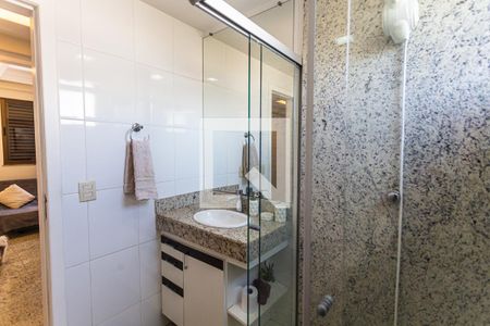 Apartamento à venda com 140m², 4 quartos e 2 vagasBanheiro Social