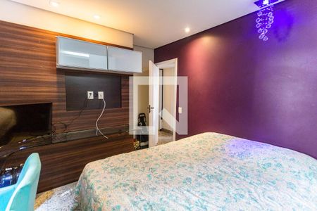 Apartamento à venda com 140m², 4 quartos e 2 vagasSuíte 2