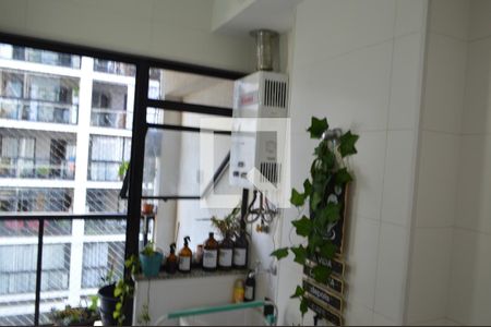 Apartamento à venda com 64m², 2 quartos e 1 vagaÁrea de Serviço