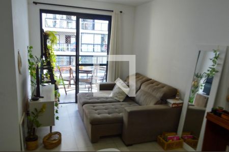 Sala de apartamento à venda com 2 quartos, 64m² em Tanque, Rio de Janeiro