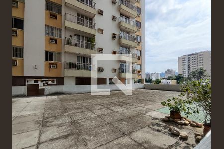 Apartamento à venda com 120m², 3 quartos e 2 vagasÁrea comum - Playground