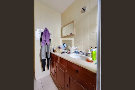 Apartamento à venda com 120m², 3 quartos e 2 vagasBanheiro da Suíte