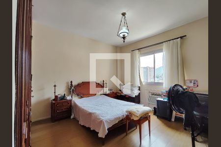 Apartamento à venda com 120m², 3 quartos e 2 vagasSuíte