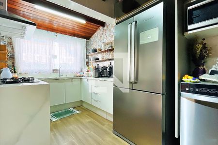 Casa à venda com 203m², 2 quartos e 2 vagasCozinha