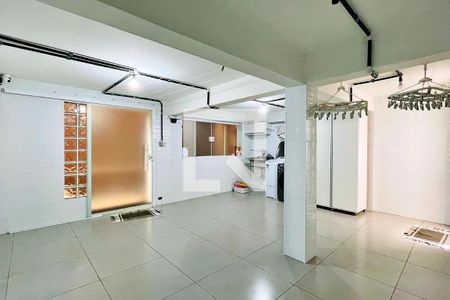 Casa à venda com 203m², 2 quartos e 2 vagasÁrea de Serviço