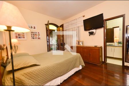 Casa à venda com 264m², 4 quartos e 3 vagasQuarto1/ suite