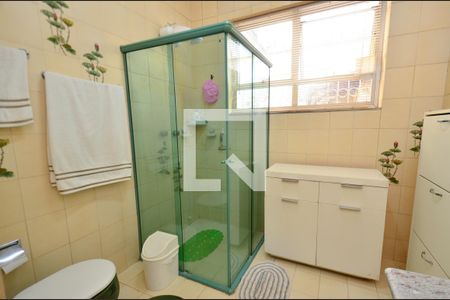 Casa à venda com 264m², 4 quartos e 3 vagasBanheiro social