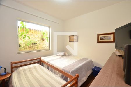 Casa à venda com 264m², 4 quartos e 3 vagasQuarto 3