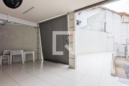 Apartamento à venda com 46m², 2 quartos e 1 vaga Apartamento à venda com 46m², 2 quartos e 1 vagaÁrea comum