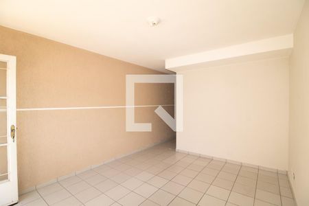 Sala  de casa de condomínio para alugar com 2 quartos, 80m² em Vila Mazzei, São Paulo