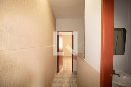 Casa de condomínio para alugar com 80m², 2 quartos e 1 vagaCorredor