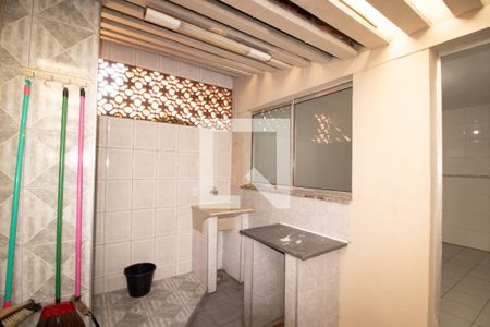 Casa de condomínio para alugar com 80m², 2 quartos e 1 vagaÁrea de Serviço