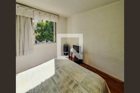 Apartamento à venda com 131m², 3 quartos e 1 vaga Apartamento à venda com 131m², 3 quartos e 1 vagaQuarto 2