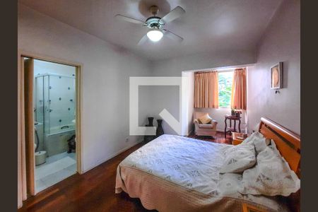 Apartamento à venda com 131m², 3 quartos e 1 vaga Apartamento à venda com 131m², 3 quartos e 1 vagaSuíte