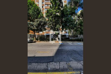 Apartamento à venda com 131m², 3 quartos e 1 vaga Apartamento à venda com 131m², 3 quartos e 1 vagaFachada