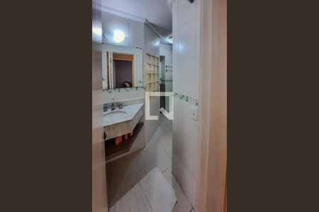 Apartamento à venda com 131m², 3 quartos e 1 vaga Apartamento à venda com 131m², 3 quartos e 1 vagaBanheiro