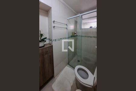 Apartamento à venda com 131m², 3 quartos e 1 vaga Apartamento à venda com 131m², 3 quartos e 1 vagaBanheiro