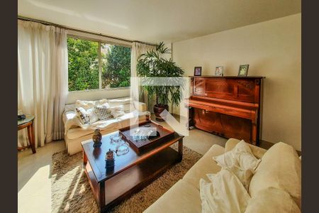 Apartamento à venda com 131m², 3 quartos e 1 vaga Apartamento à venda com 131m², 3 quartos e 1 vagaSala