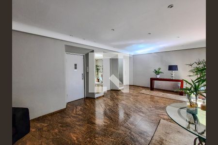 Apartamento à venda com 131m², 3 quartos e 1 vaga Apartamento à venda com 131m², 3 quartos e 1 vagaÁrea comum
