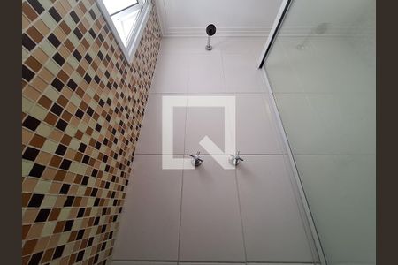 Apartamento à venda com 74m², 2 quartos e 1 vaga Apartamento à venda com 74m², 2 quartos e 1 vagaBanheiro 2