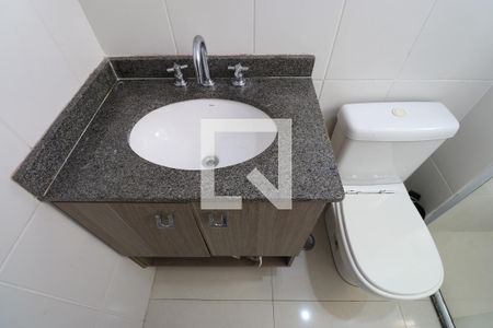 Apartamento à venda com 74m², 2 quartos e 1 vagaBanheiro da Suíte