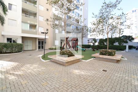 Apartamento à venda com 74m², 2 quartos e 1 vagaÁrea comum