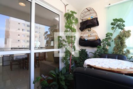 Apartamento à venda com 74m², 2 quartos e 1 vagaVaranda