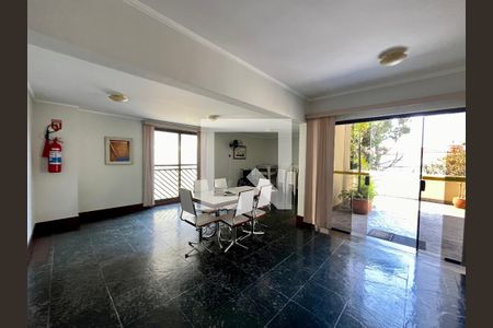 Apartamento para alugar com 58m², 2 quartos e 1 vagaÁrea comum - Salão de festas