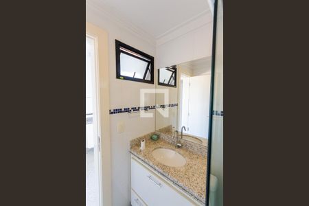 Apartamento à venda com 454m², 4 quartos e 4 vagasBanheiro