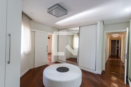 Apartamento à venda com 454m², 4 quartos e 4 vagasQuarto