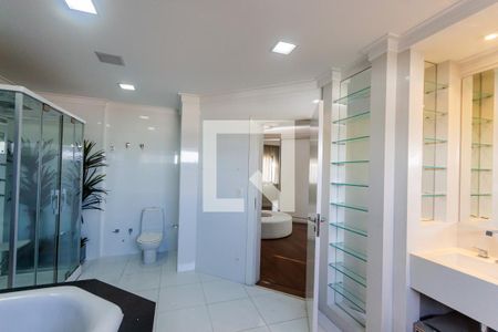 Apartamento à venda com 454m², 4 quartos e 4 vagasBanheiro