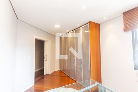 Apartamento à venda com 454m², 4 quartos e 4 vagasEscritório