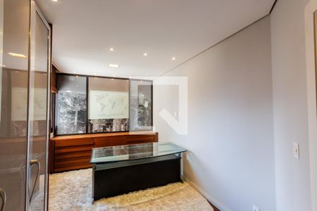 Apartamento à venda com 454m², 4 quartos e 4 vagasEscritório