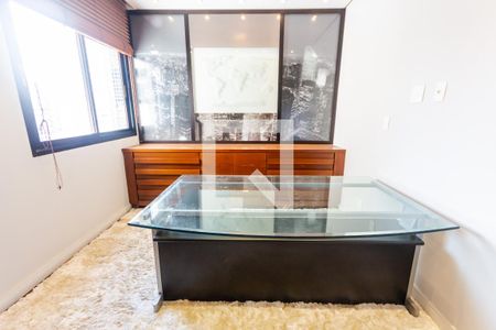 Apartamento à venda com 454m², 4 quartos e 4 vagasEscritório