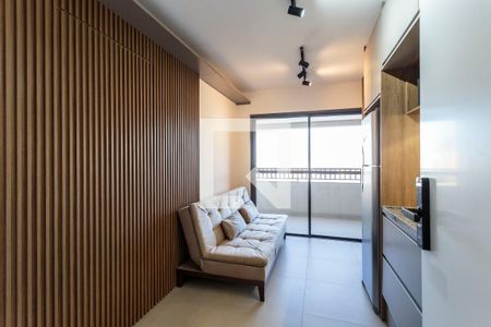 Sala de kitnet/studio para alugar com 1 quarto, 33m² em Indianópolis, São Paulo